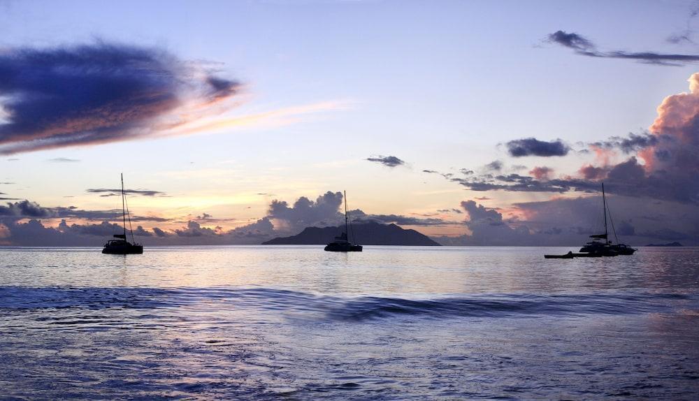 Vicky'S Holiday Apartment Beau Vallon  Exterior foto