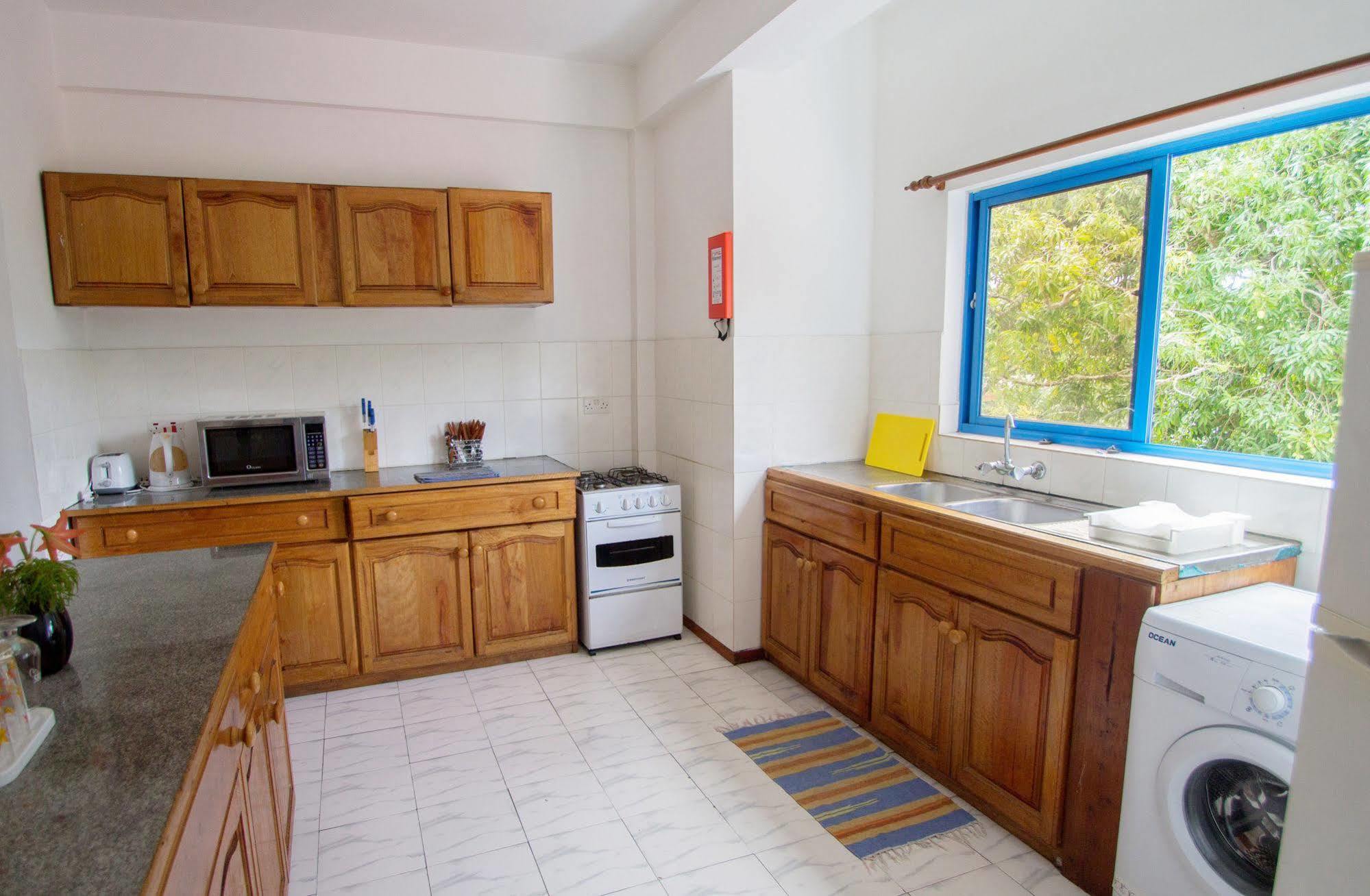 Vicky'S Holiday Apartment Beau Vallon  Exterior foto