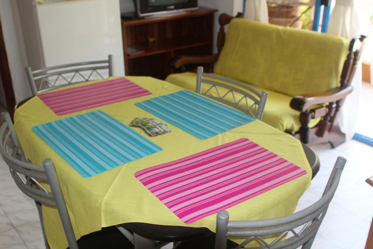 Vicky'S Holiday Apartment Beau Vallon  Exterior foto